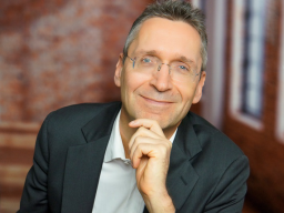 Webinar: Selbstbestimmt und frei als Unternehmer. Dein nächster unternehmerischer Schritt!