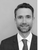 Dr. Alexander Koeberle-Schmid
