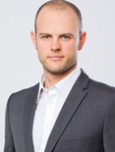Dirk W Eilert