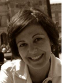 Leila Adriano Ostoyke
