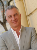 Dr. Wolfgang Schmid