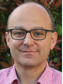 Dr. Thomas Royar