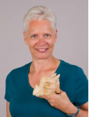 Kerstin Ajasha