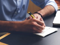 Webinar: Mit modernem Schreibstil patientenorientiert kommunizieren (Basis)